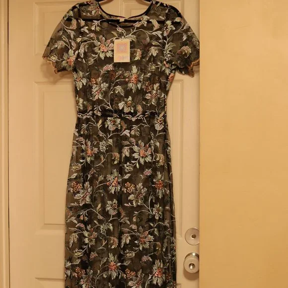 green emerald velvet dress DeAnne II Dress – lularoe main image 0